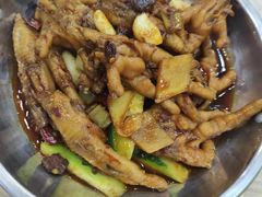 -江城燕子大排档(江汉路步行街店)