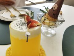 -露露家咖啡店