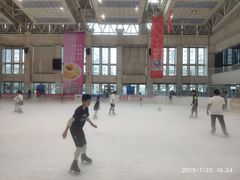 -冠军冰场CHAMPION RINK(中华城店)