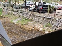 -北京水岸山吧度假村(雁栖镇店)