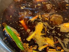 -肖肖酸萝卜鱼火锅(总店)