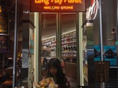 -黑胶星球(华发中城商都店)