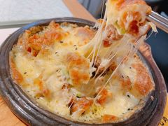 炸鸡爱上芝士-猪啊牛呀羊啊铜盘烤肉(正大广场店)