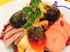 -侬佳蒸菜馆(听潮店)