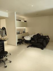 -SALON DE VANHADA