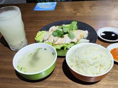 -绿柠食堂(北外滩店)