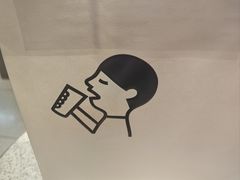 -喜茶(北京华贸购物中心店)