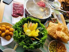 -花田煮鲜牛肉火锅(钟楼众汇店)