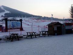 -中旅松花湖滑雪场