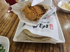 -老陕兄弟(彩虹新城店)