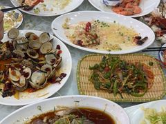 -范饭椰林川湘味海鲜·椰子鸡(三亚湾椰梦长廊店)