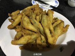 酥炸小黄鱼-老幺泉水鸡