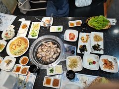 -青松馆韩国料理(香港中路佳世客店)