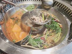 -醉董牛川派鲜肉自选火锅(烟台店)