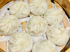 -馋三尺蟹粉小笼(人民广场店)