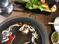 -呷哺呷哺(松江开元店)