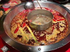 -谭鸭血老火锅(图书馆店)