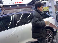 -阿胡BOP保镖隐形车衣(静安旗舰店)