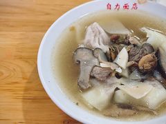 海味抄手-华兴街自力面店