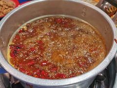 -马路边边麻辣烫联盟路店