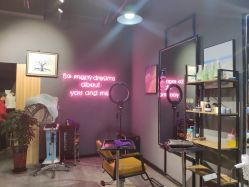 -MOVAN  HAIR莫凡匠人发型屋