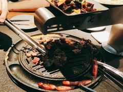 -七甲山烤肉(长白山奇石山珍根艺一条街店)