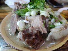 -陕北农家小吃风干羊肉剁荞面