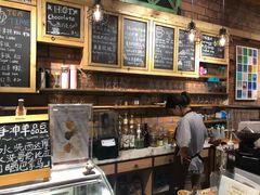 -西关84·History·Art·Cafe