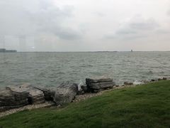 -上海滴水湖皇冠假日酒店