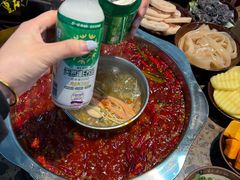 -正南齊北重庆老火锅(光华村直营店)