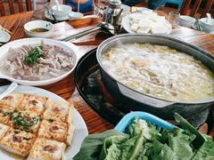 -侠成水上农庄(工业大道店)