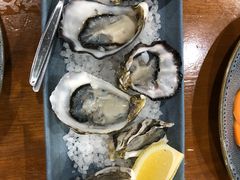 -12 Rocks Beach Bar Cafe
