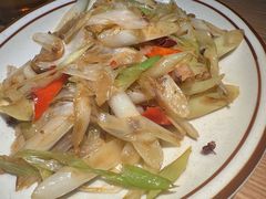 -纳鲁孜·新疆特色餐厅(上海悦荟广场店)