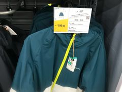 -迪卡侬(苗岭路店)