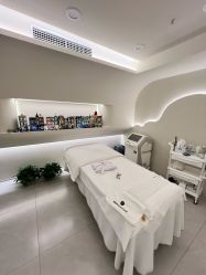 -海菲秀·飞顿牛奶光·LDM官方授权中心美轮美浣瓷感美肌