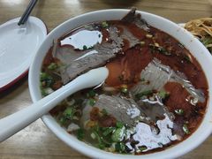 -陇上全荟兰州传统牛肉面(延吉路店)