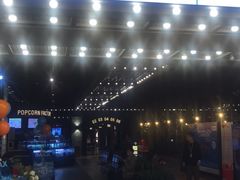 -CGV影城(滨江天街IMAX店)