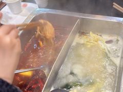 -百年川椒重庆老火锅(光谷店)