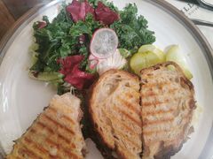 超级牛肉帕尼尼-O'mills Sourdough Bakery&Bistro(永嘉路店)