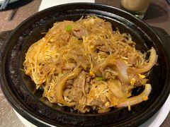金针菇粉丝肥牛煲-有璟阁港式餐厅(金融街购物中心店)