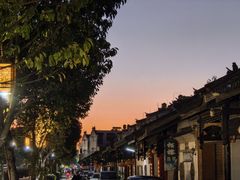 -姚记抚仙湖石锅鱼庄