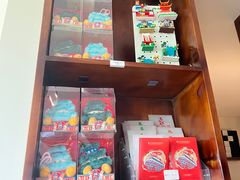 -包整·丝娃娃(甲秀楼景观店)