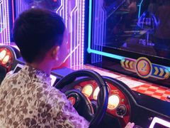 -爱玩嘉年华(龙湖杭州金沙天街店)