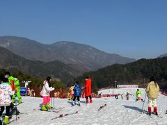 -大别山南武当滑雪场
