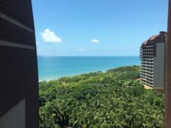 -三亚湾海居铂尔曼度假酒店
