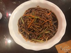 撒子牛肉丝-刘胖子家常菜·蹄花焖藕(中南店)