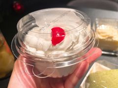 -红宝石·鲜奶小方·海派西点房(南丹店)