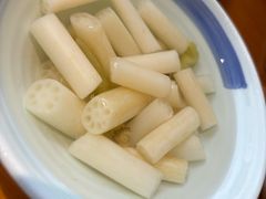 酸辣藕带-莲餐厅·湖北菜·潜江小龙虾店(愚园路店)