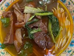 -金杨拉面王小吃面馆·牛三宝面·红烧牛肉粉