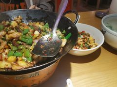 -聚鑫朋酸菜肥肠(文艺路口店)